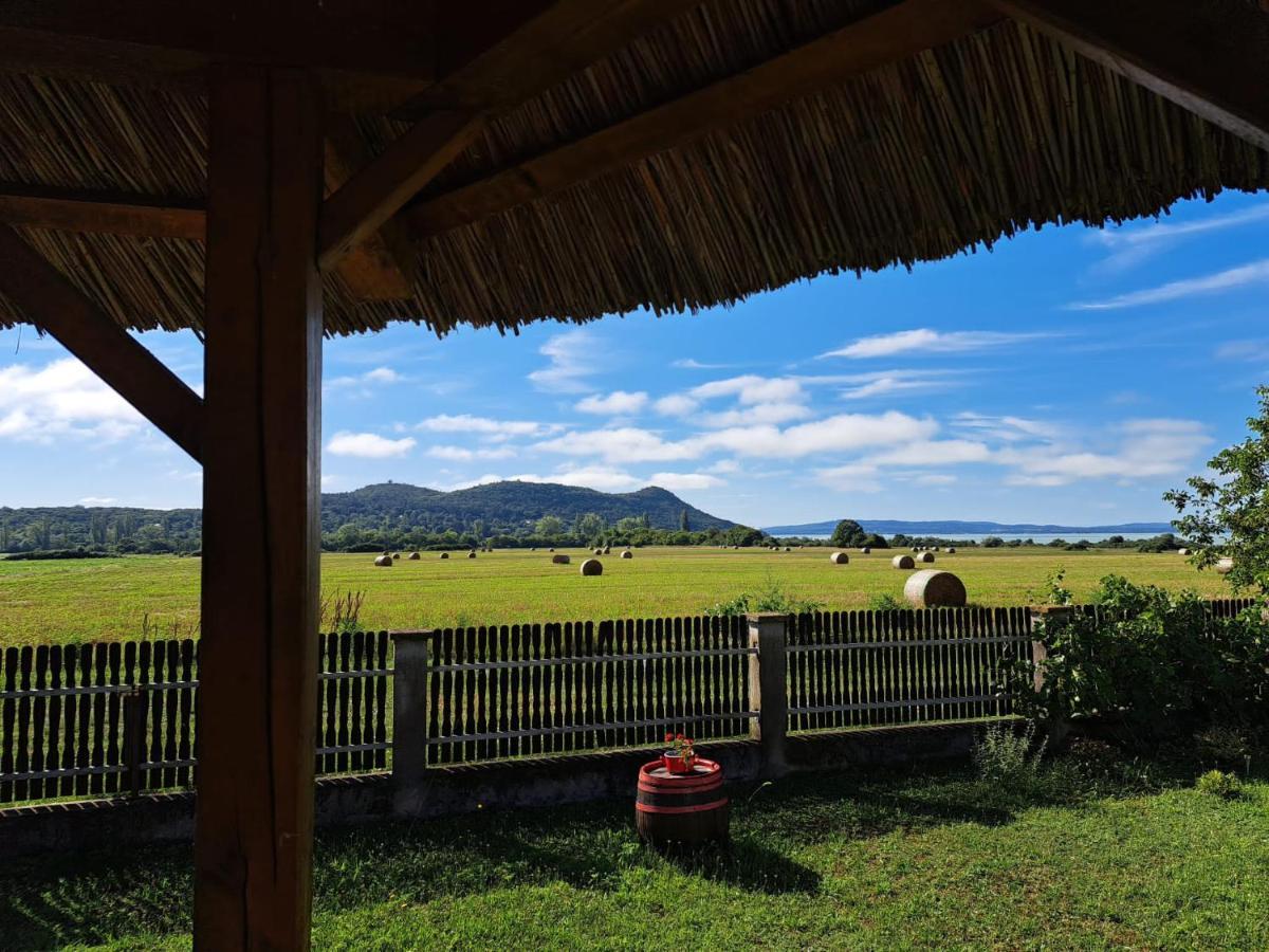Aszofoi Panorama Apartmanhaz Bagian luar foto