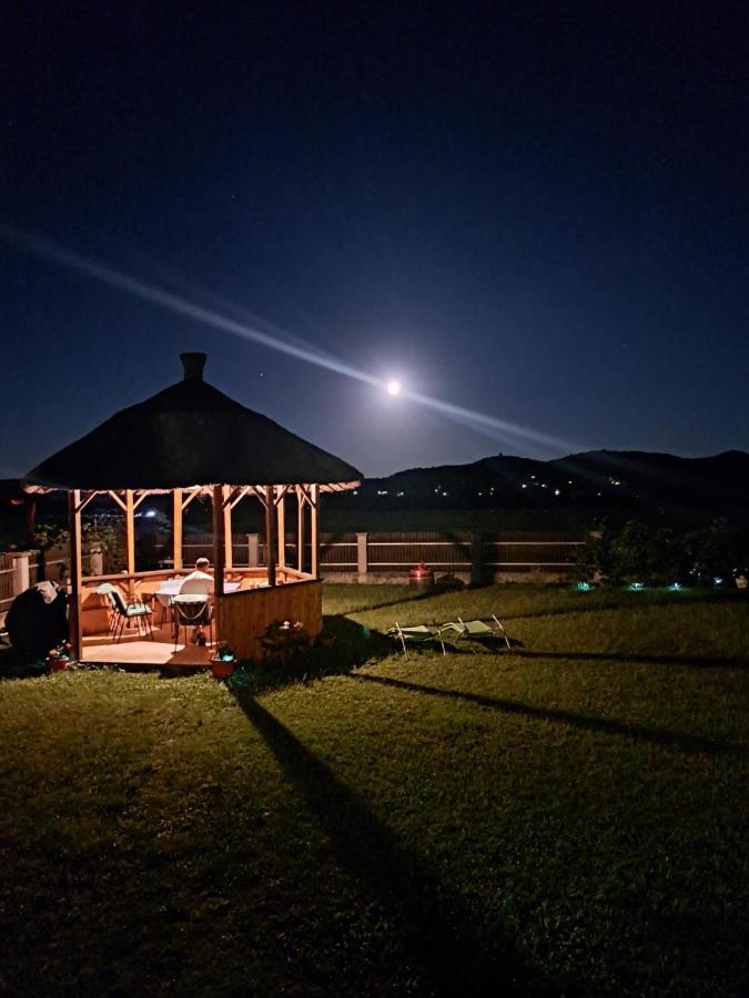 Aszofoi Panorama Apartmanhaz Bagian luar foto